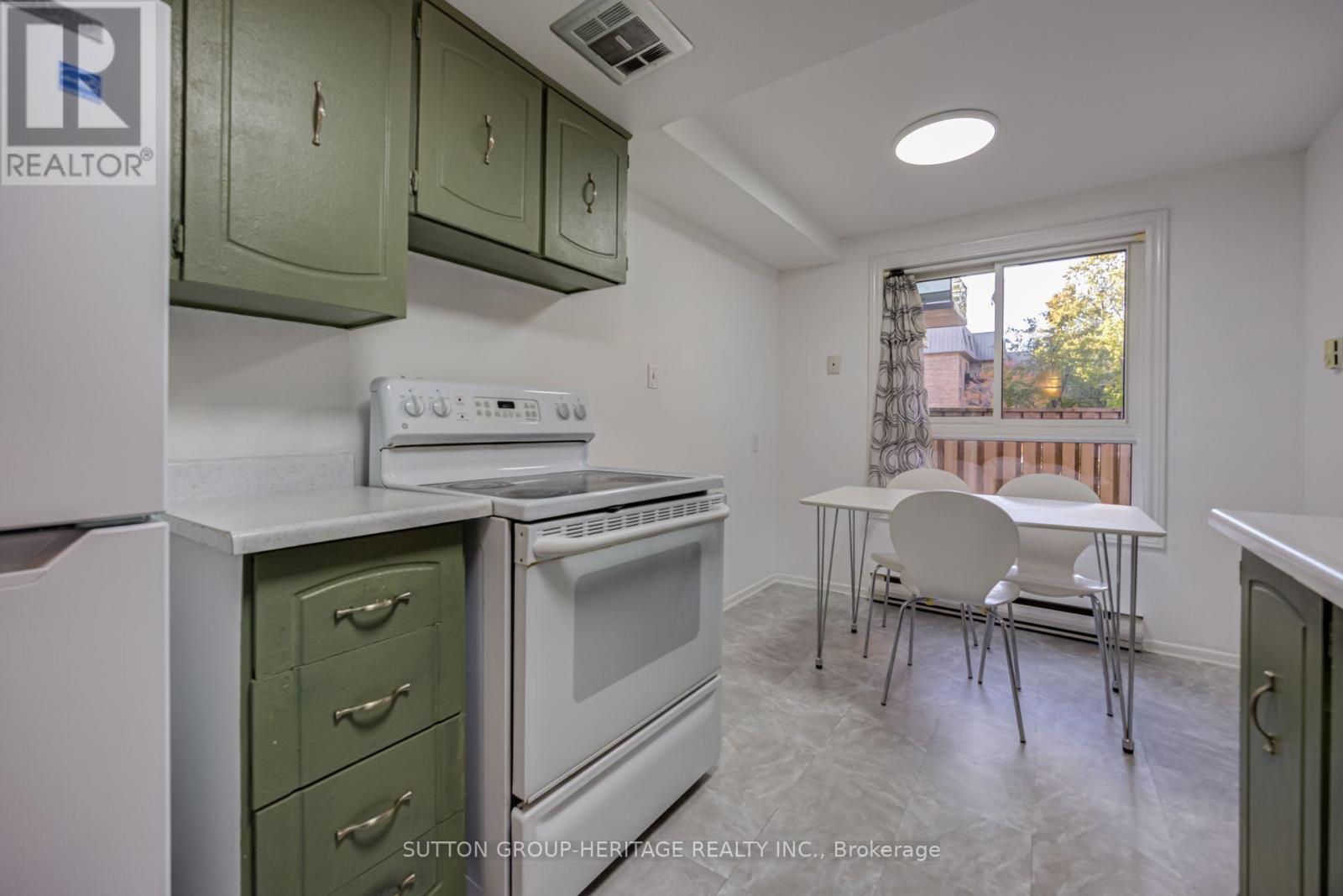 63 - 53 Taunton Road E, Oshawa, Ontario  L1G 3T6 - Photo 8 - E14117058