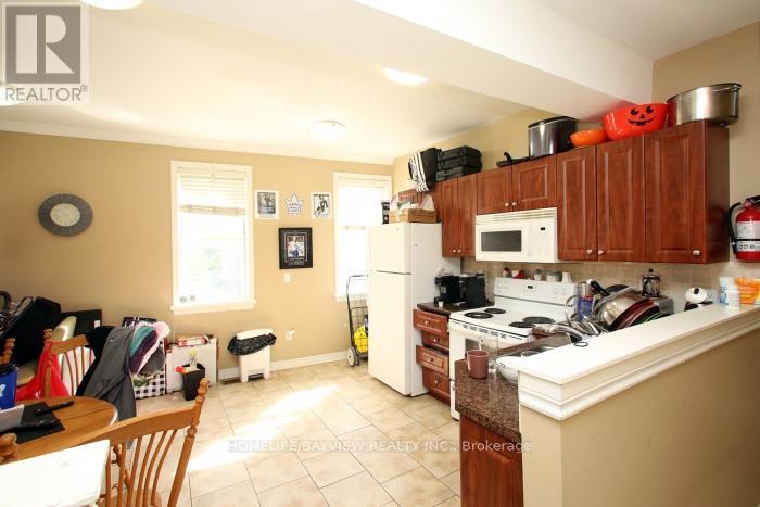 12 Centre Street, Markham (Old Markham Village), Ontario  L3P 2N8 - Photo 10 - N14117002