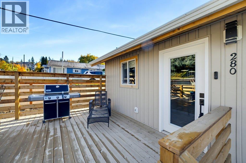280 5 Avenue SE, Salmon Arm, British Columbia  V1E 4G7 - Photo 17 - 10403740
