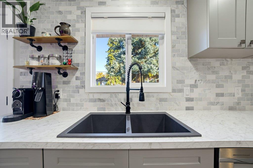 280 5 Avenue SE, Salmon Arm, British Columbia  V1E 4G7 - Photo 23 - 10403740