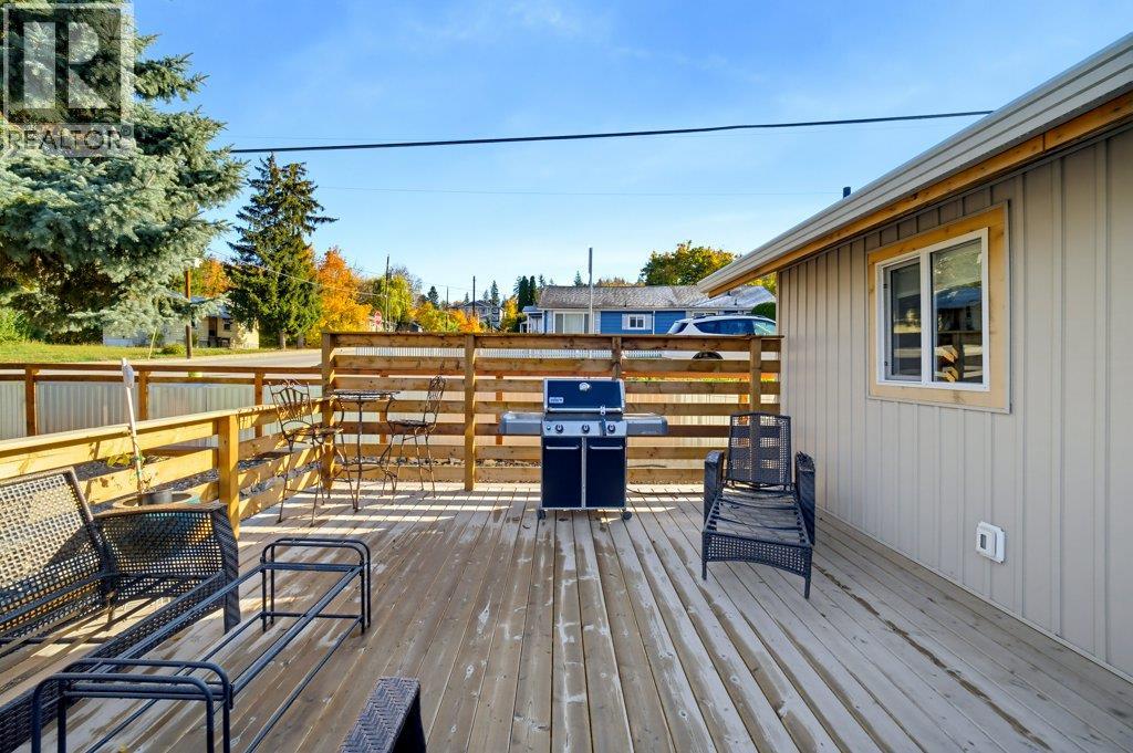 280 5 Avenue SE, Salmon Arm, British Columbia  V1E 4G7 - Photo 48 - 10403740