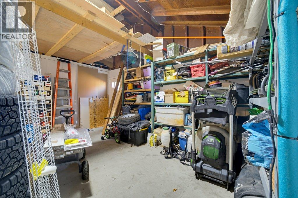 280 5 Avenue SE, Salmon Arm, British Columbia  V1E 4G7 - Photo 44 - 10403740
