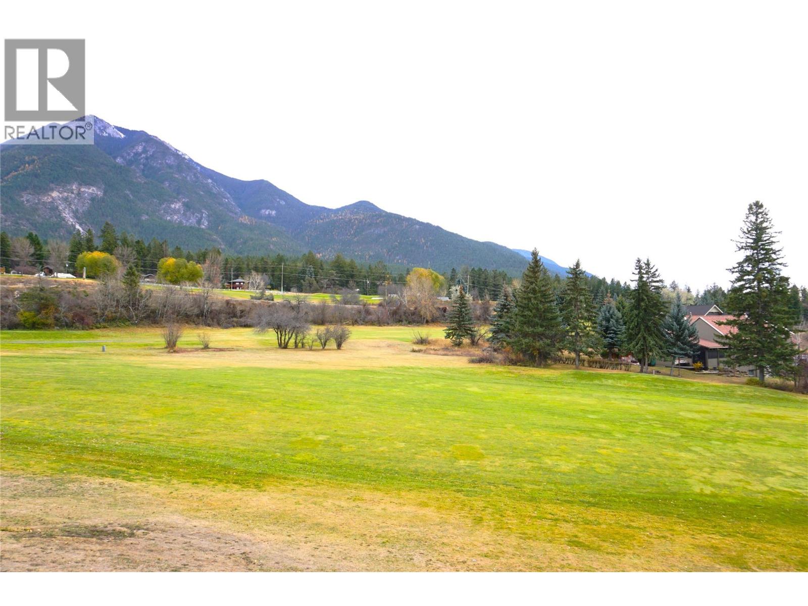 5054 Riverview Road Unit# 10, Fairmont Hot Springs, British Columbia  V0B 1L1 - Photo 10 - 10404520