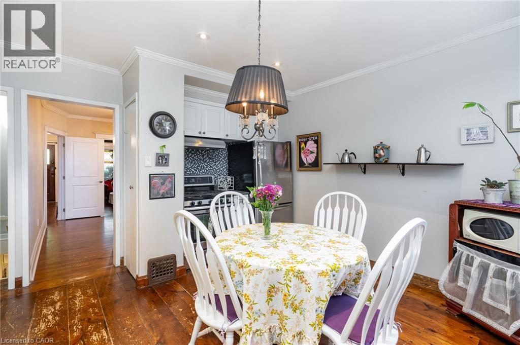 253 Bartlett Avenue, Toronto, Ontario  M6H 3G3 - Photo 8 - 40873967