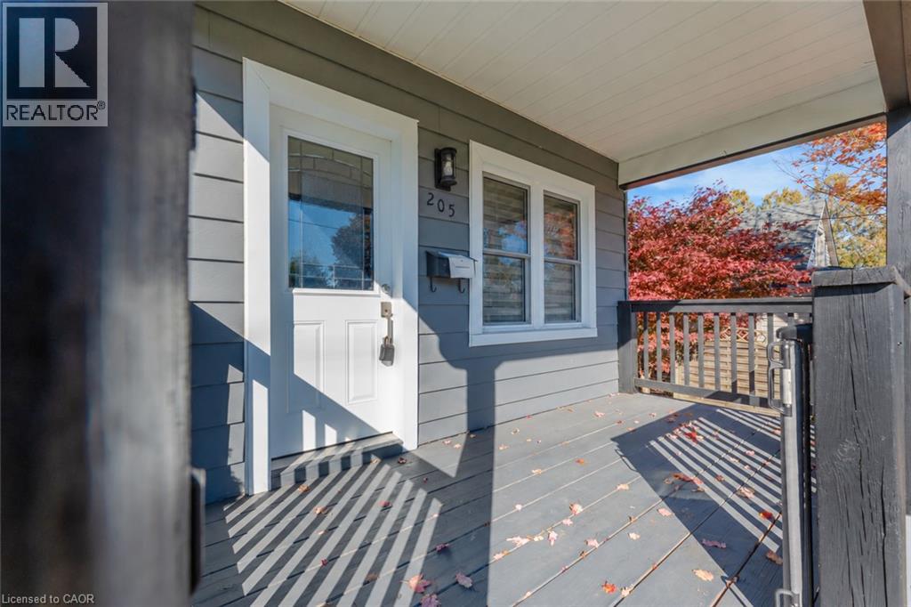 205 Stanley Street, Simcoe, Ontario  N3Y 1M9 - Photo 4 - 40871771