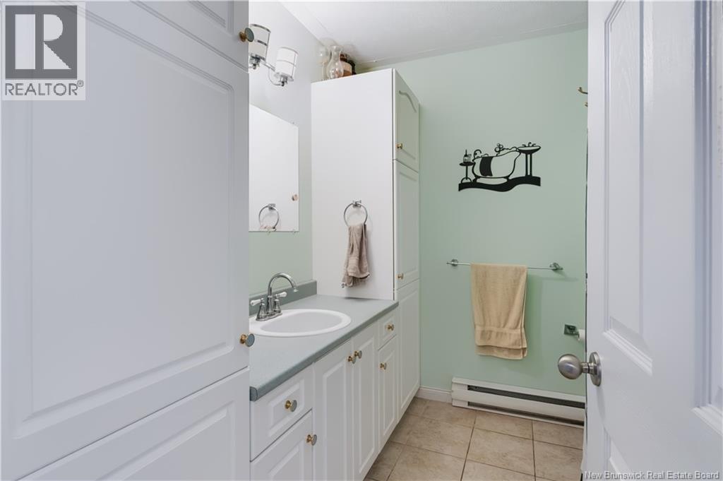 27 Howe Crescent, Oromocto, New Brunswick  E2V 2S1 - Photo 18 - NB150093