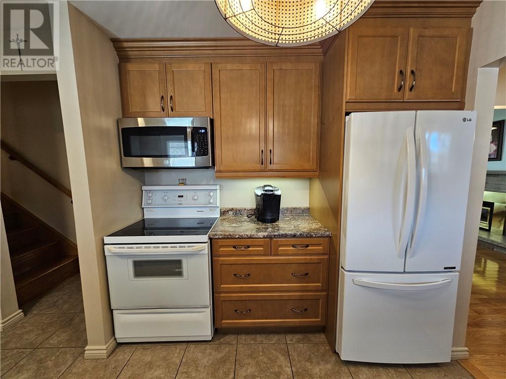 1211 Montrose Avenue, Greater Sudbury, Ontario  P3A 3B9 - Photo 14 - 2131093