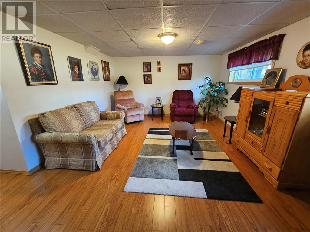 1211 Montrose Avenue, Greater Sudbury, Ontario  P3A 3B9 - Photo 32 - 2131093