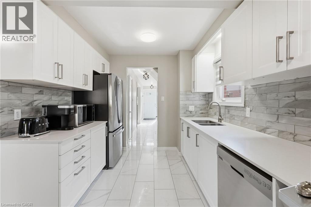 311 Montego Road, Mississauga, Ontario  L5B 1C6 - Photo 13 - 40874013