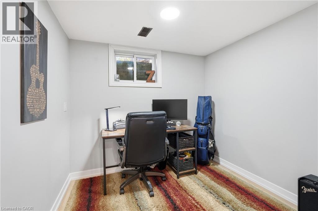 311 Montego Road, Mississauga, Ontario  L5B 1C6 - Photo 32 - 40874013