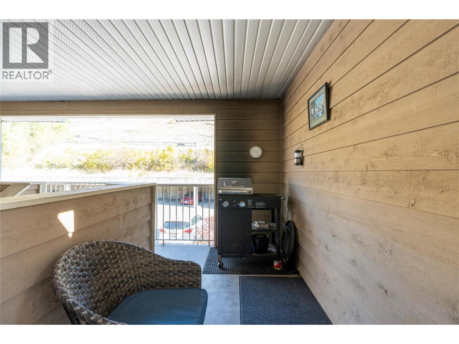 307 Browne Road Unit# 305, Vernon, British Columbia  V1T 7M2 - Photo 3 - 10404508