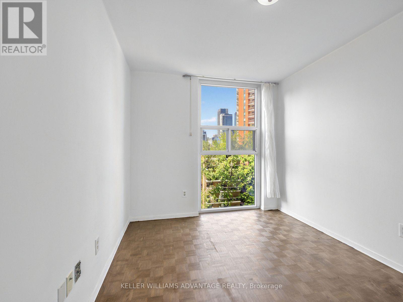 807 - 40 Homewood Avenue, Toronto, Ontario  M4Y 2K2 - Photo 14 - C14117220