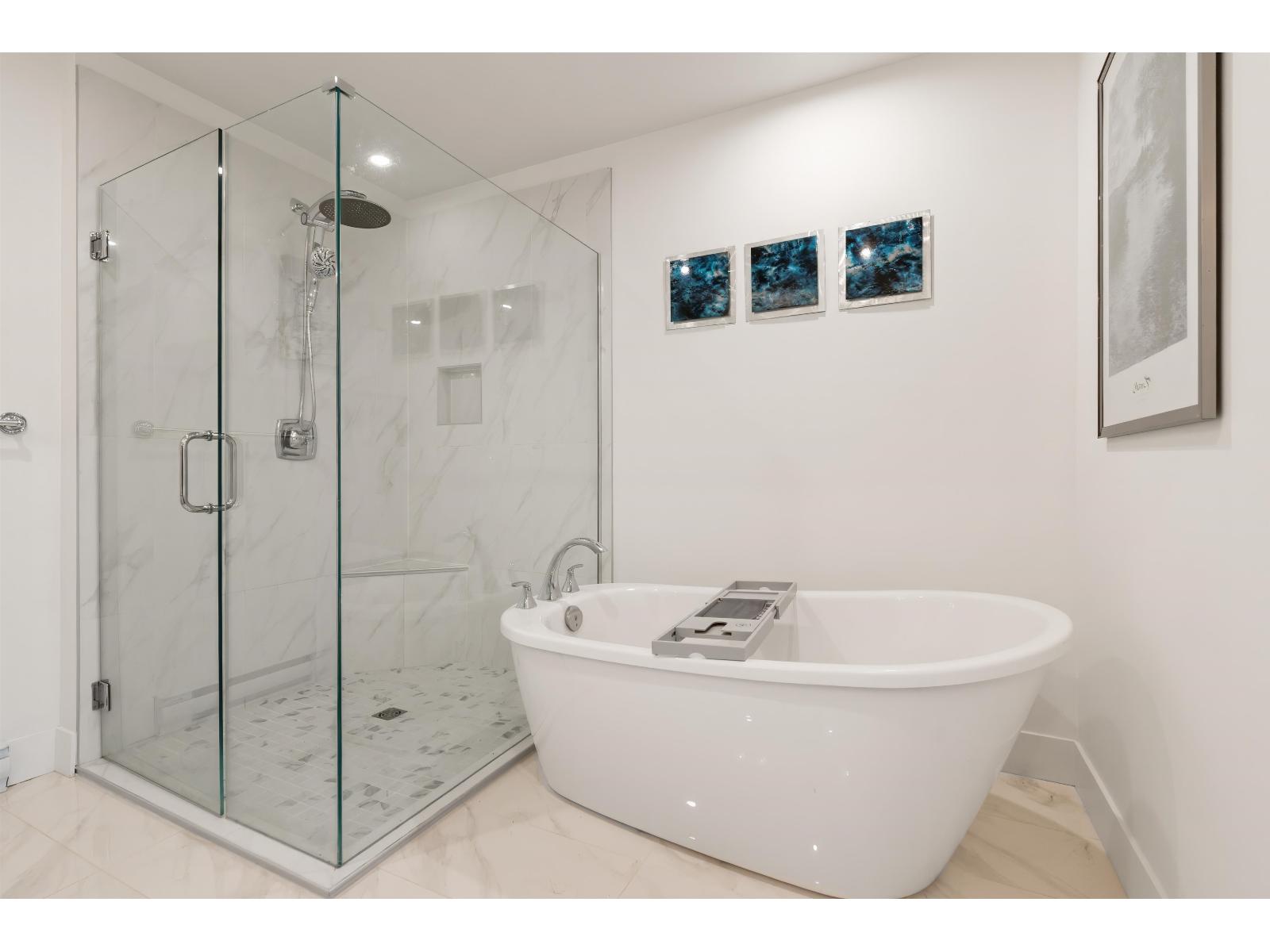 205 5384 TYEE LANE|Garrison Crossing