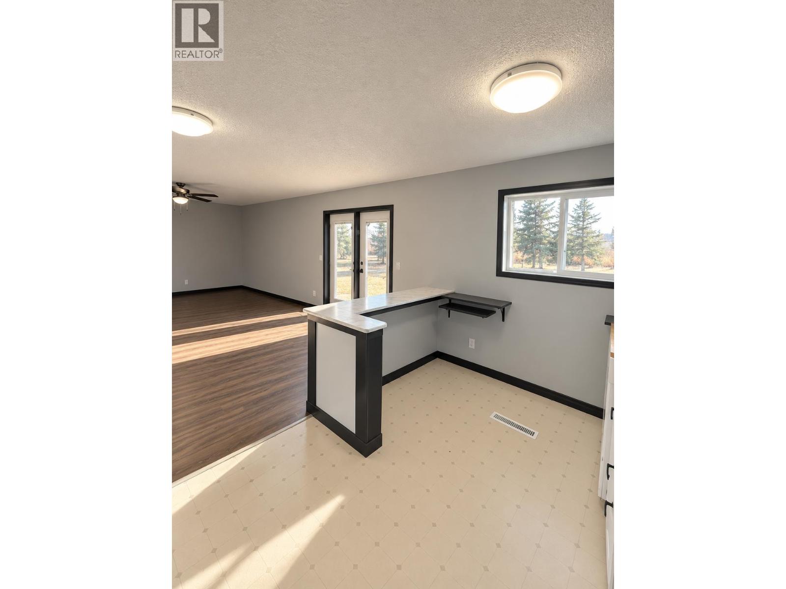 9345 120 Avenue, Fort St. John, British Columbia  V1J 8C3 - Photo 4 - R3178041