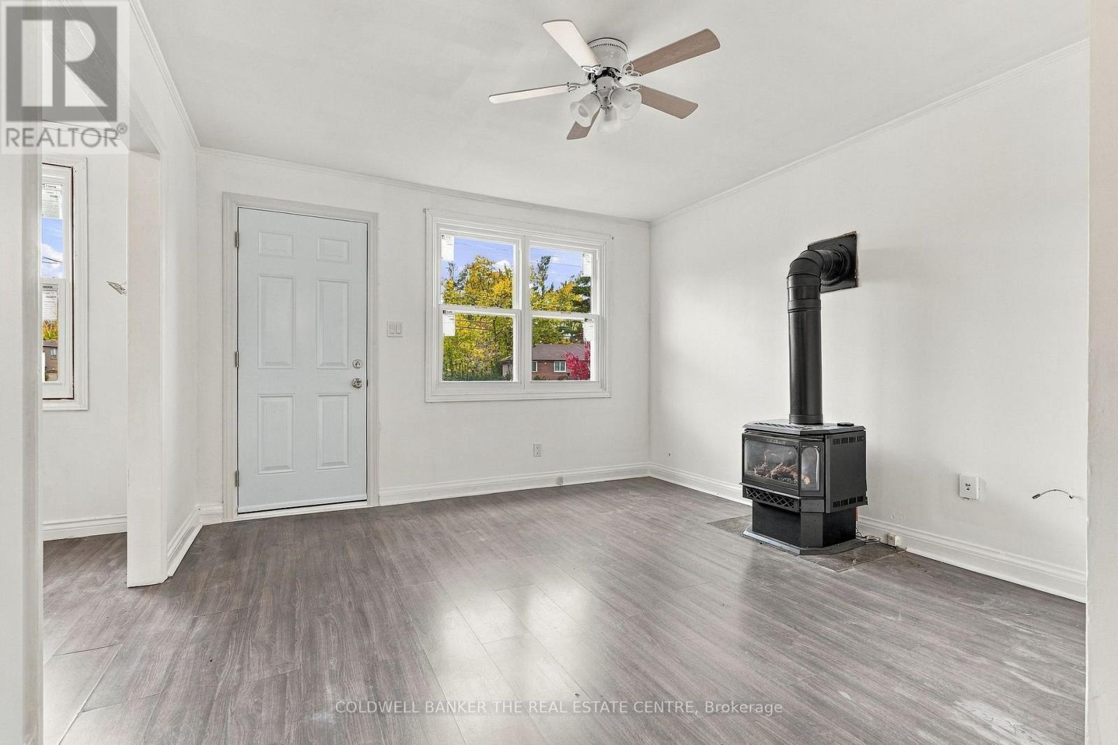 202 Ferndale Drive N, Barrie, Ontario  L4N 9W1 - Photo 7 - S14117232