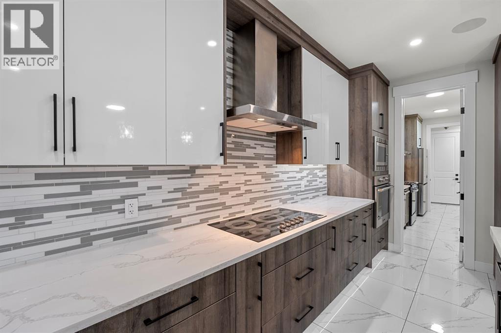 45 Waterford Terrace  W, Chestermere, Alberta  T1X 2P6 - Photo 12 - A2354136