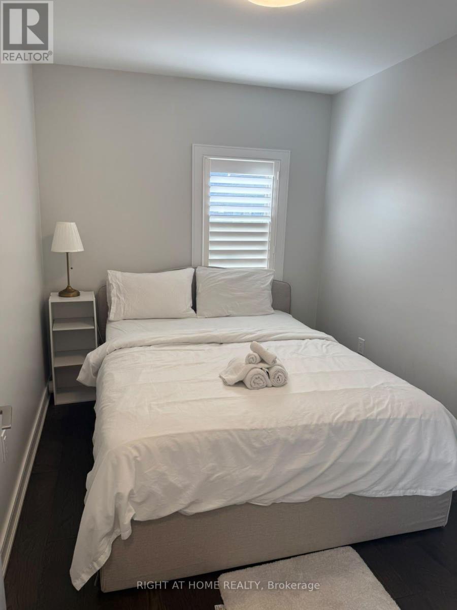 1142 Beachcomber Road, Mississauga, Ontario  L5G 0B5 - Photo 21 - W14117184