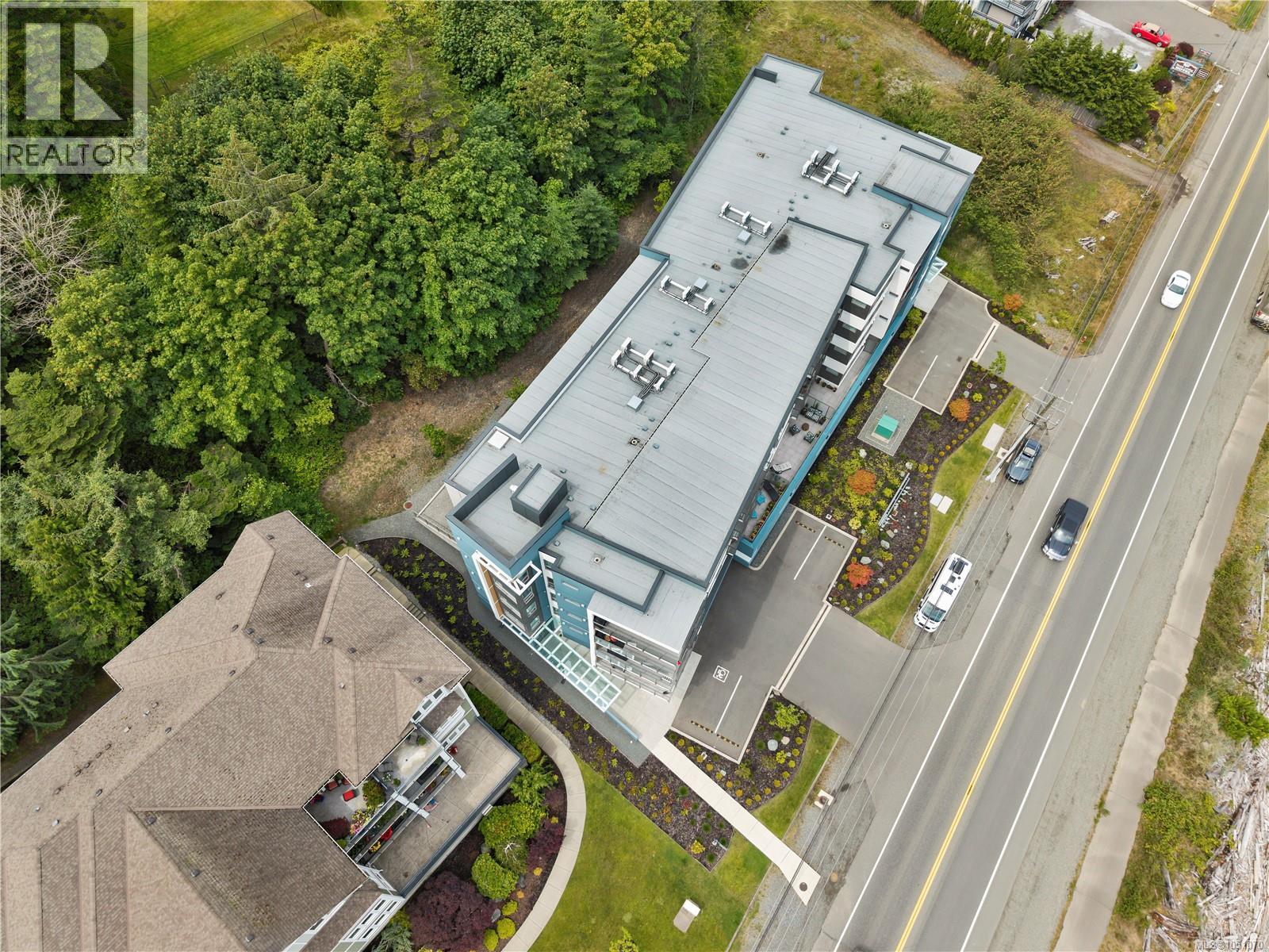 404 536 Island Hwy S, Campbell River, British Columbia  V9W 1A5 - Photo 3 - 1051070