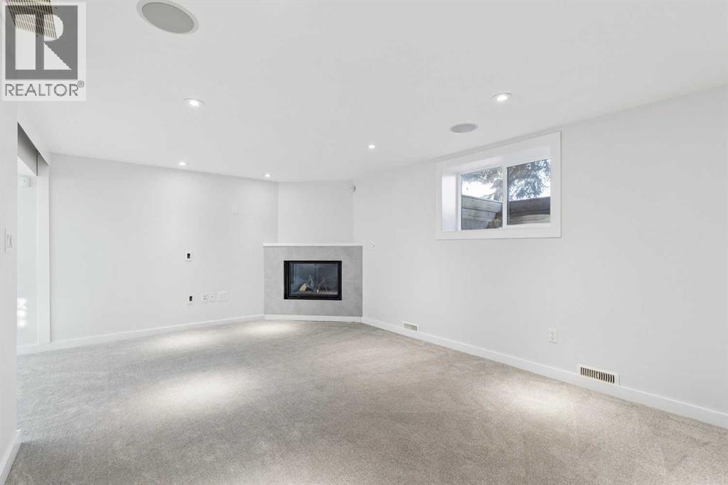 31 Hoover Place Sw, Calgary, Alberta  T2V 3G5 - Photo 19 - A2353409