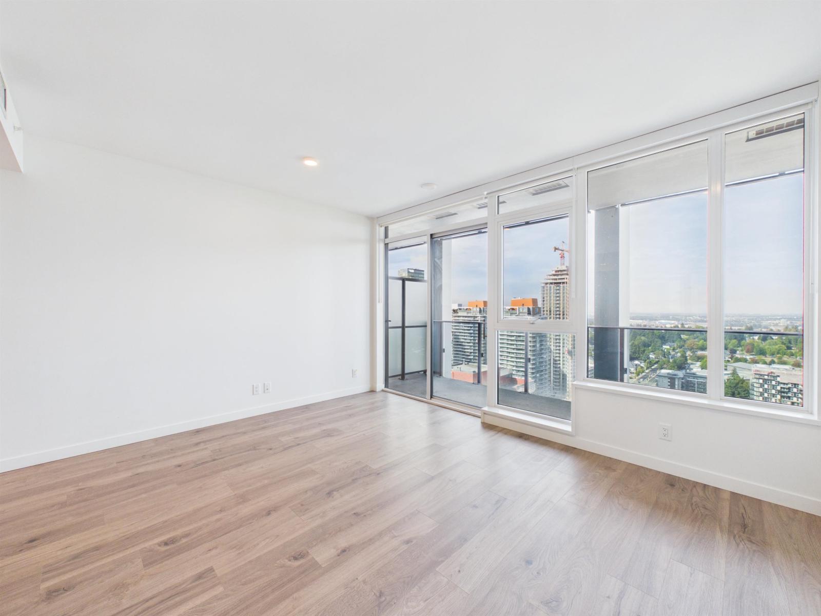 3111 10448 University Drive, Surrey, British Columbia  V3T 0S7 - Photo 5 - R3164357