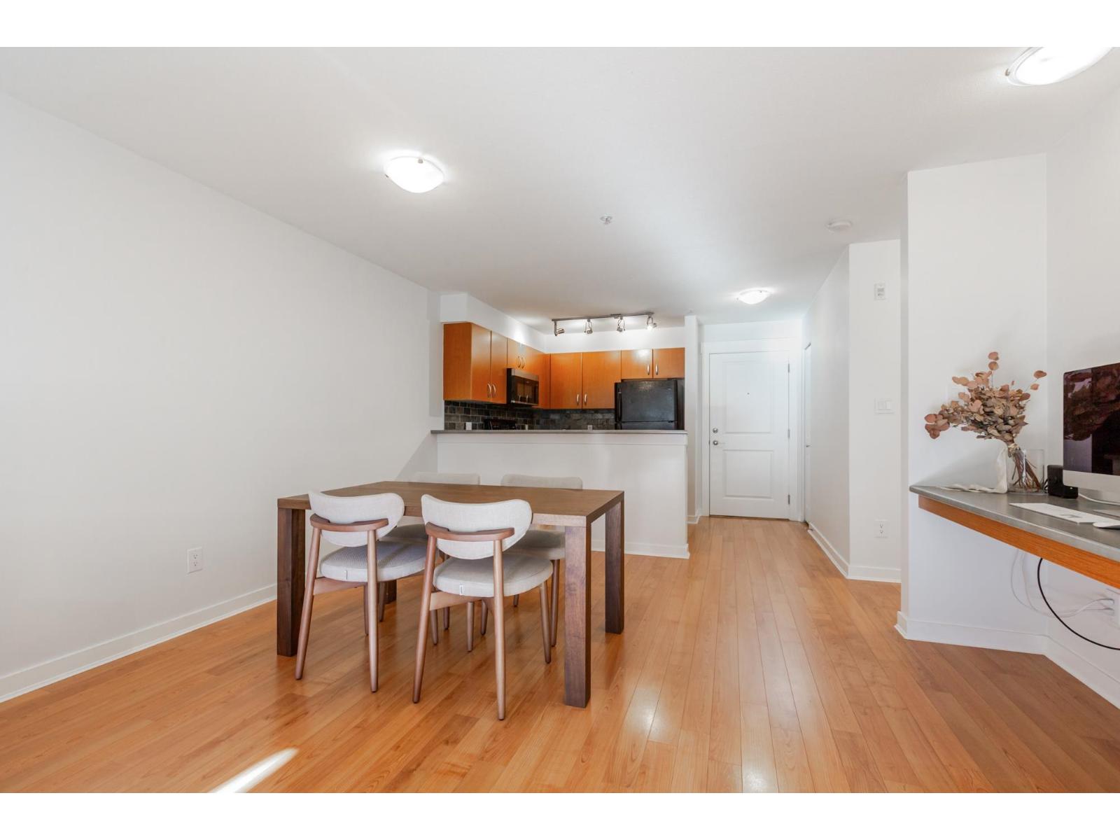 201 20750 Duncan Way, Langley, British Columbia  V3A 9J6 - Photo 7 - R3177779