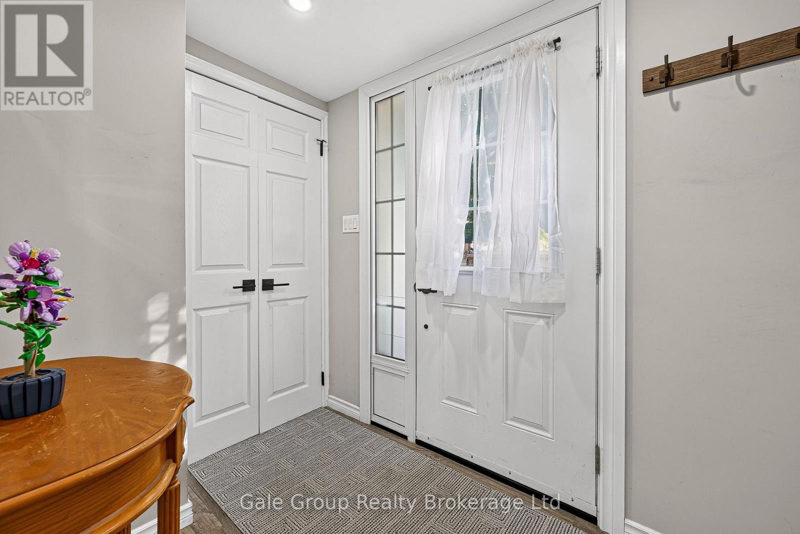 655 College Avenue, Woodstock, Ontario  N4S 2C6 - Photo 9 - X14117352