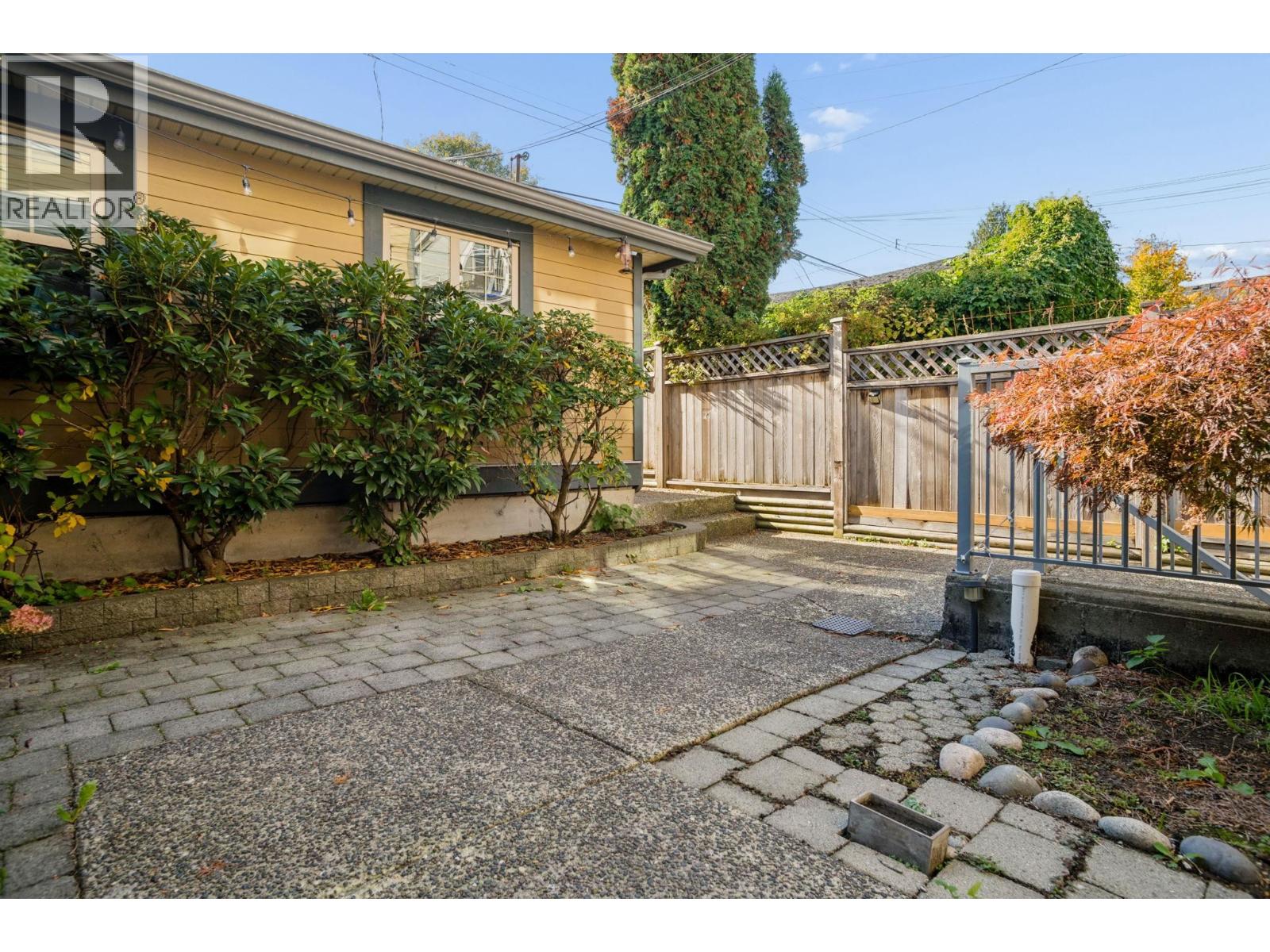 768 E 11th Avenue, Vancouver, British Columbia  V5T 2E5 - Photo 29 - R3178375
