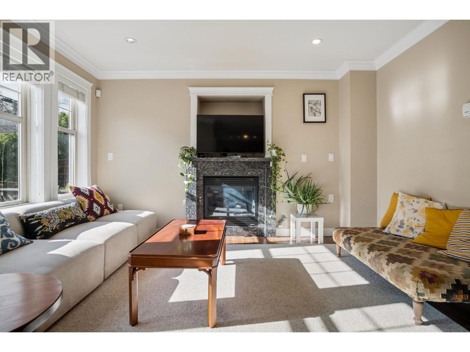 768 E 11th Avenue, Vancouver, British Columbia  V5T 2E5 - Photo 4 - R3178375