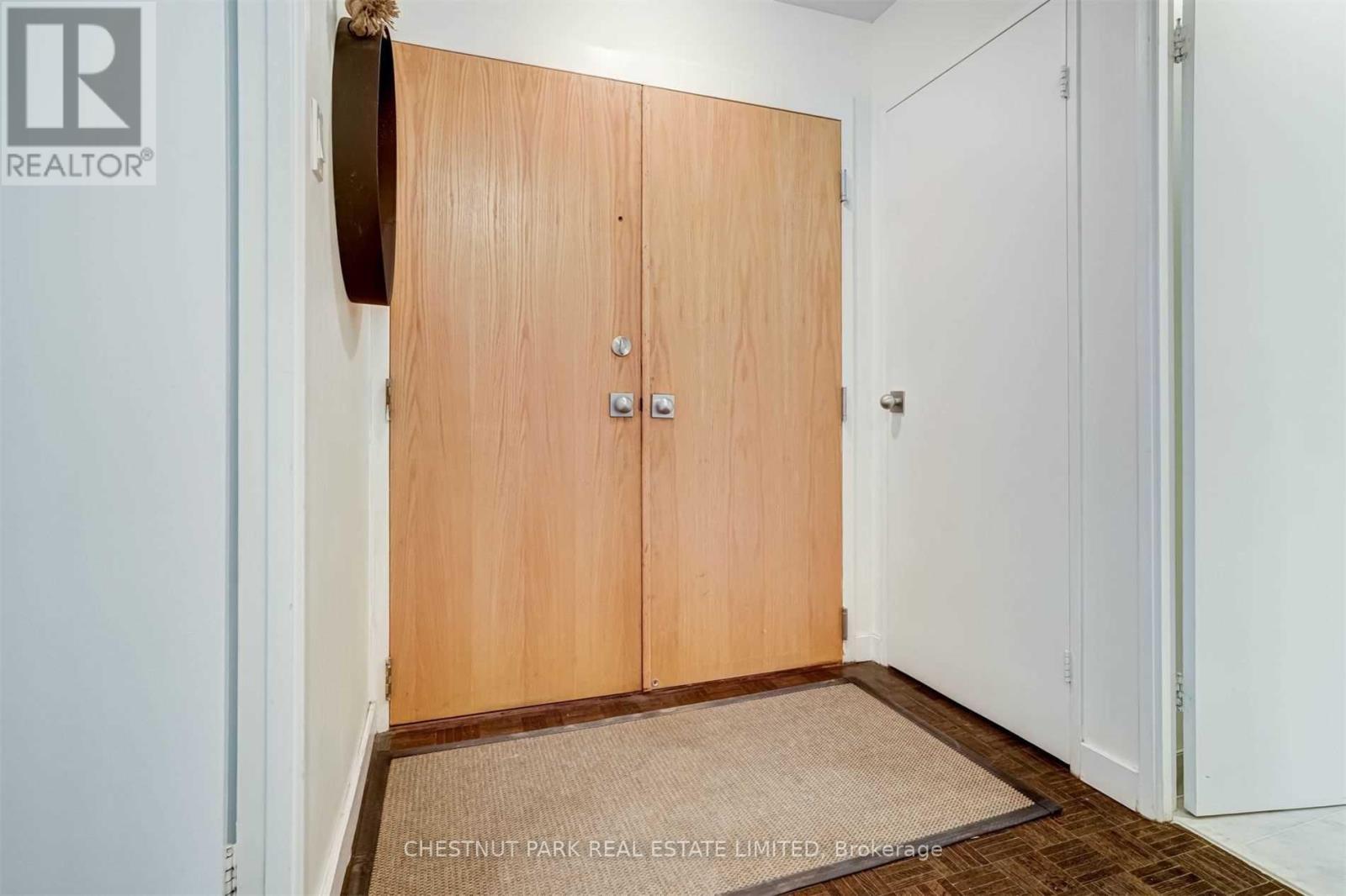 1206 - 110 Bloor Street W, Toronto, Ontario  M5S 2W7 - Photo 5 - C14117340