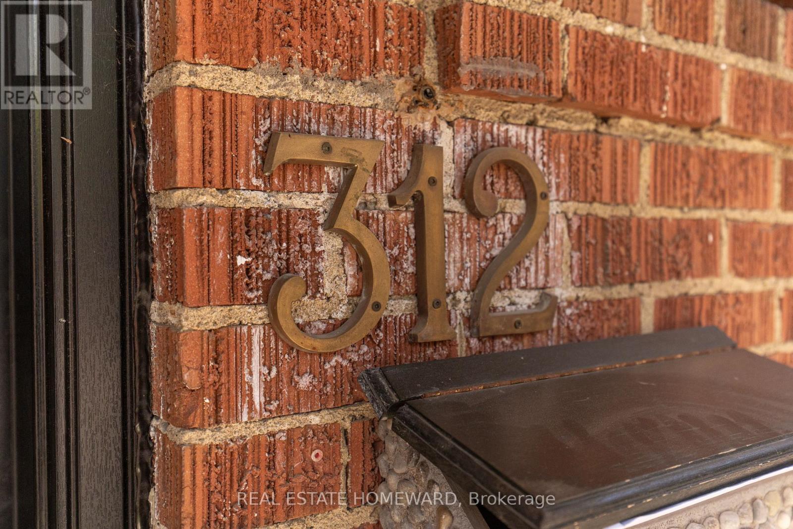 312 Rosewell Avenue, Toronto, Ontario  M4R 2B2 - Photo 3 - C14117362