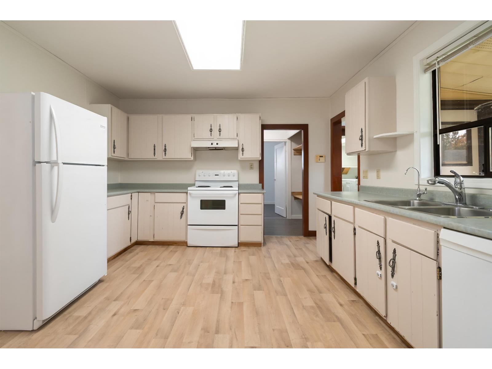 9428 MCNAUGHT ROAD|Chilliwack Proper East
