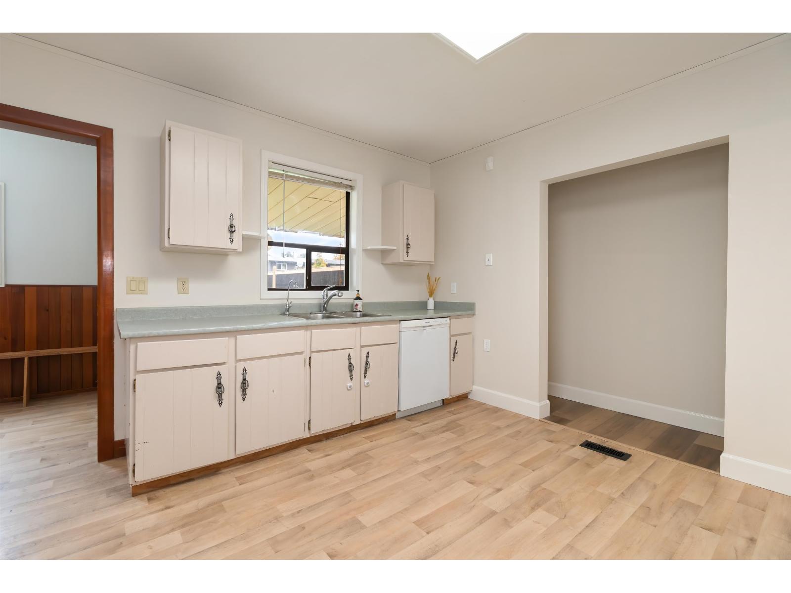 9428 MCNAUGHT ROAD|Chilliwack Proper East