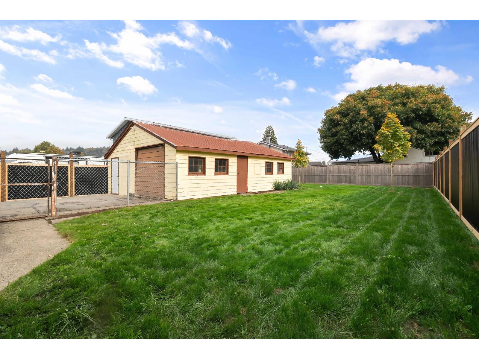9428 MCNAUGHT ROAD|Chilliwack Proper East