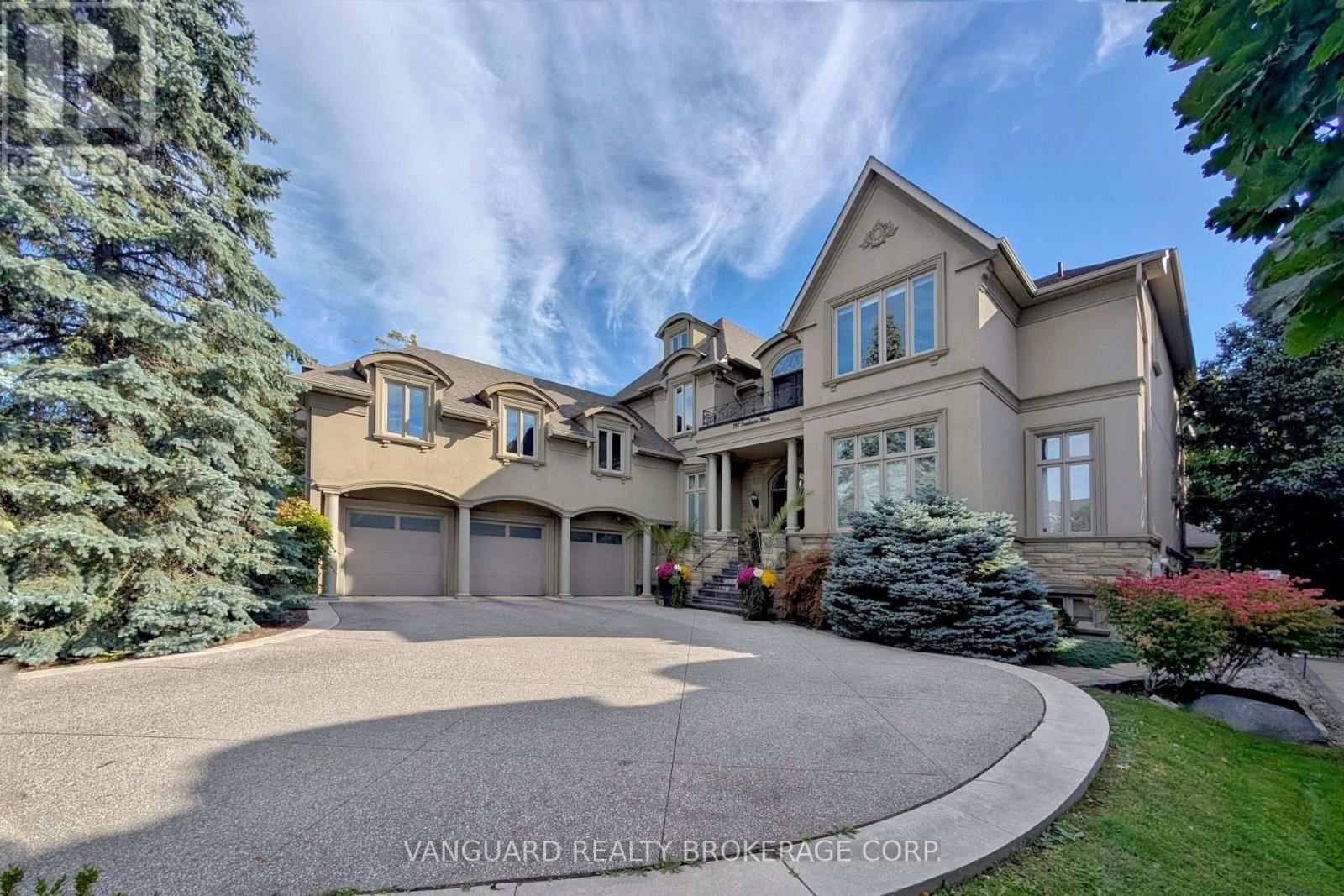 197 Treelawn Boulevard, Vaughan, Ontario  L0J 1C0 - Photo 1 - N14117330