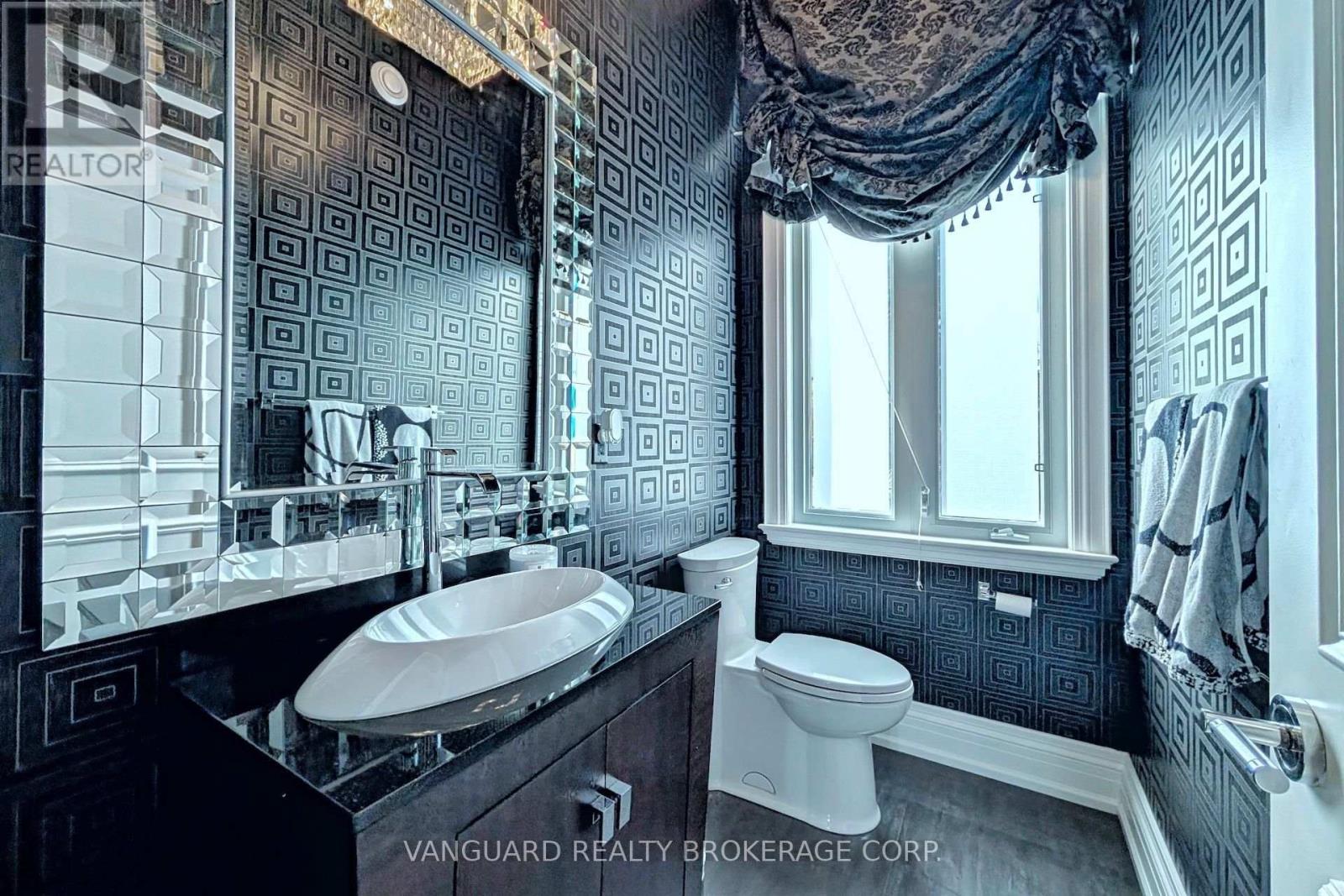 197 Treelawn Boulevard, Vaughan, Ontario  L0J 1C0 - Photo 17 - N14117330