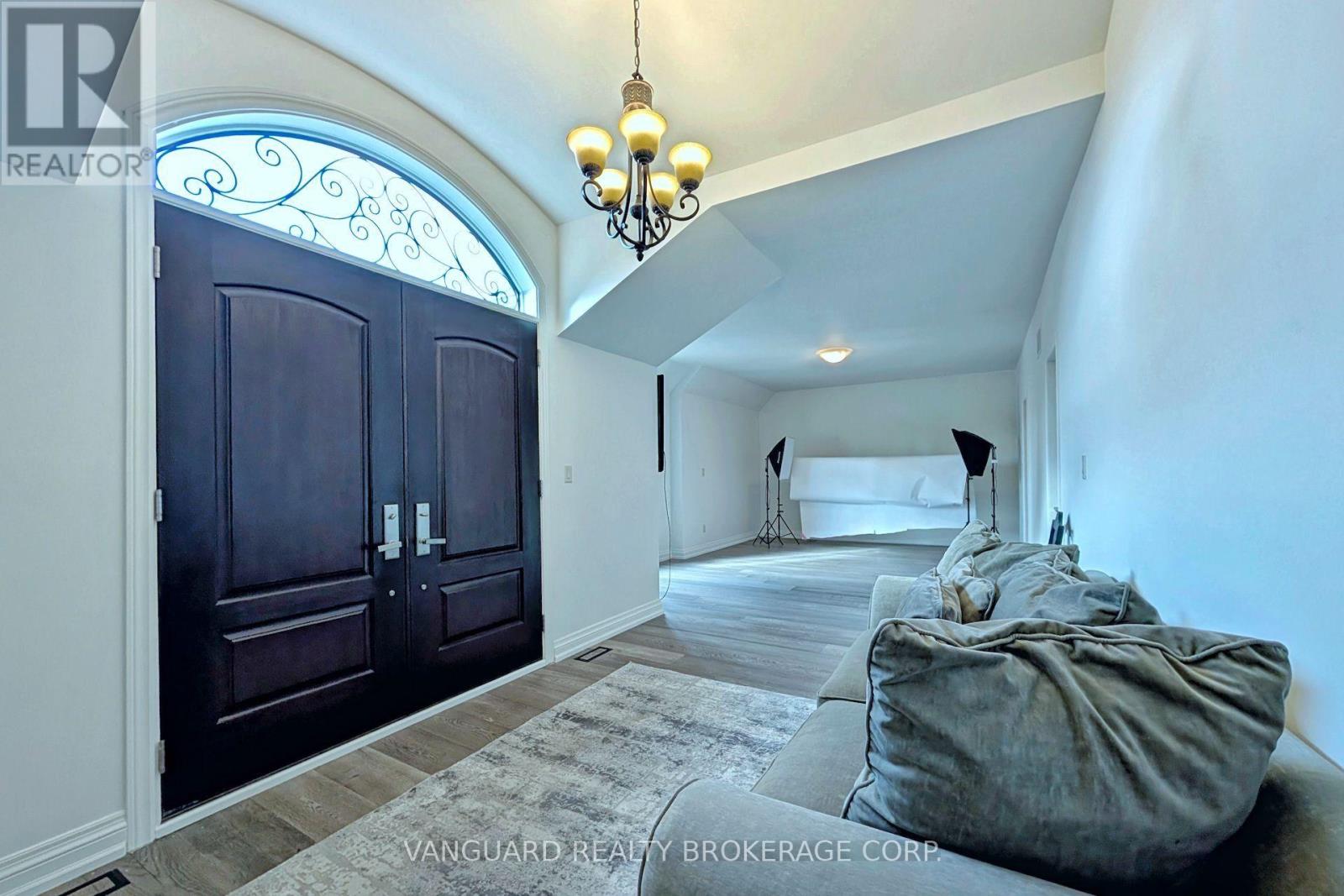 197 Treelawn Boulevard, Vaughan, Ontario  L0J 1C0 - Photo 36 - N14117330