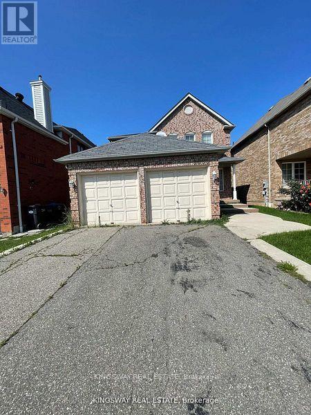 5933 Hemingway Road, Mississauga, Ontario  L5M 5M1 - Photo 2 - W14117312