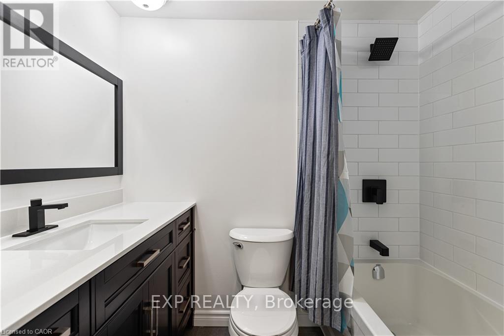 432b Dunvegan Drive, Waterloo, Ontario  N2K 2C7 - Photo 15 - X14117386