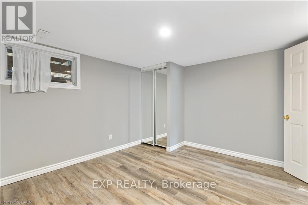 432b Dunvegan Drive, Waterloo, Ontario  N2K 2C7 - Photo 18 - X14117386