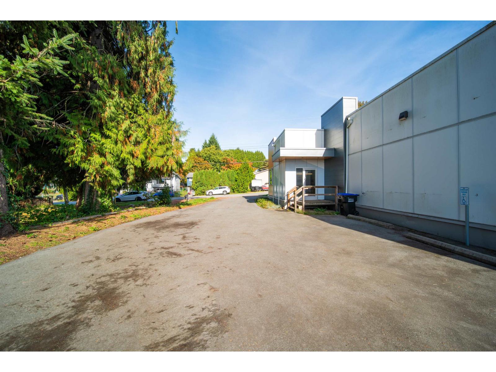 7291 Wren Street, Mission, British Columbia  V2V 3B3 - Photo 6 - C8083101