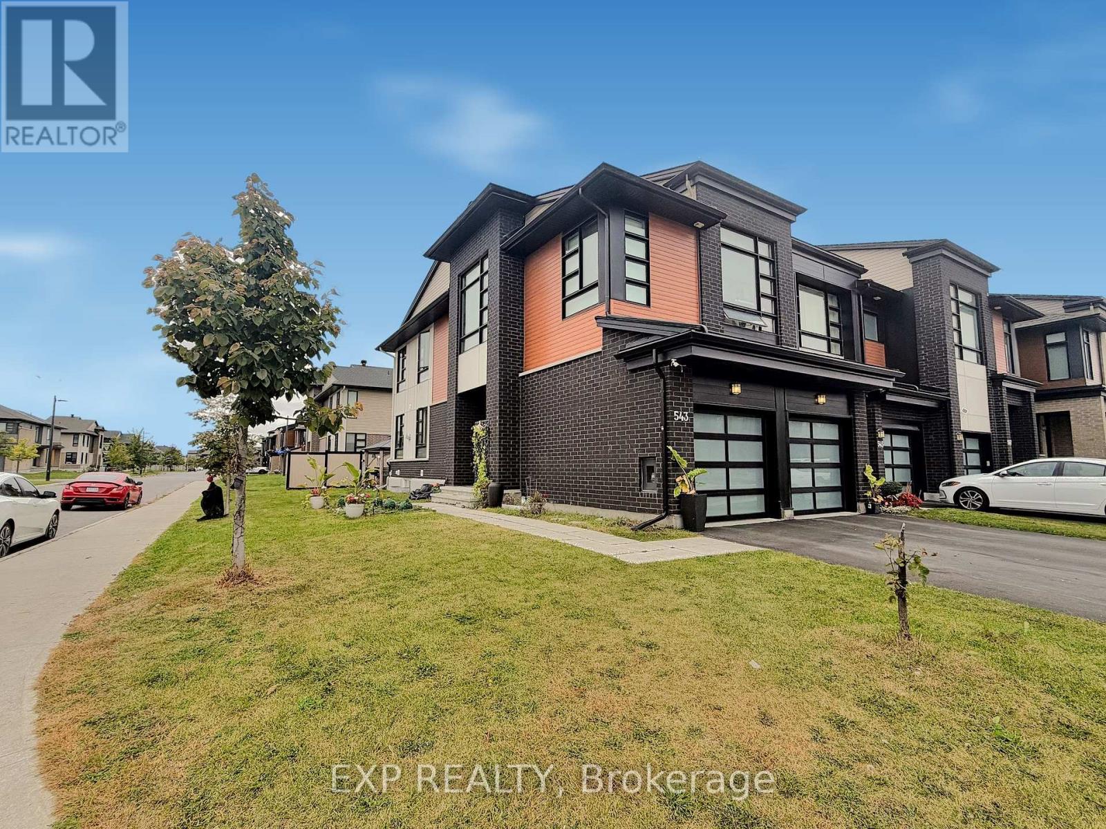 543 RATHBURN LANE, Ottawa, Ontario