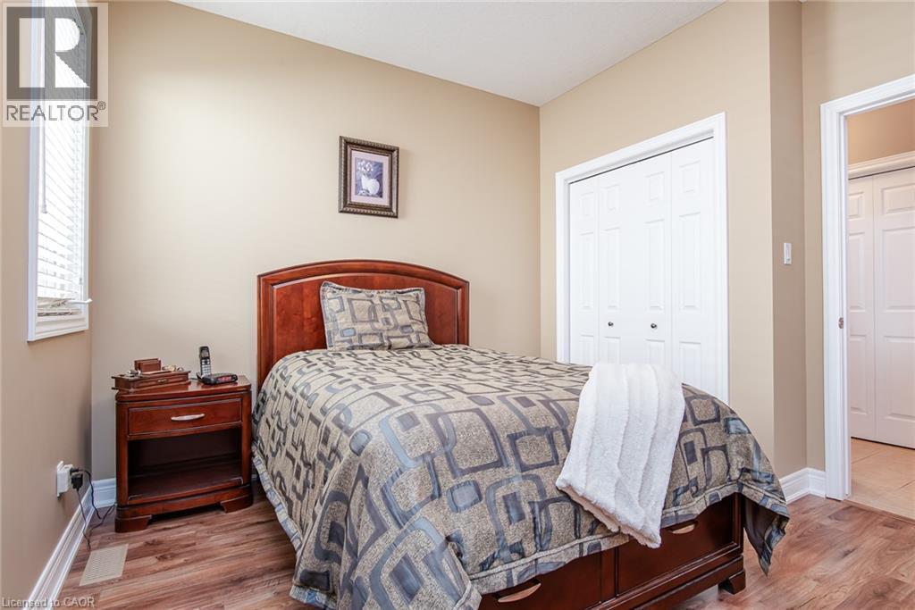 42 La Salle Street, Breslau, Ontario  N0B 1M0 - Photo 18 - 40871050