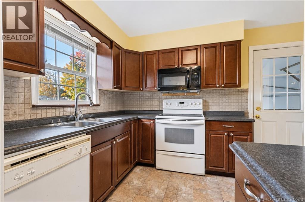 79 Wilcox Street, Nashwaaksis, New Brunswick E3A 5C8 - Photo 2 - NB150264