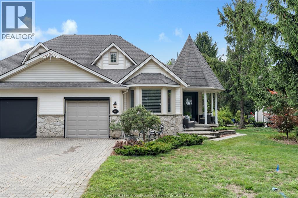 227 Crystal Bay Drive, Amherstburg, Ontario  N9V 4A6 - Photo 2 - 26026264