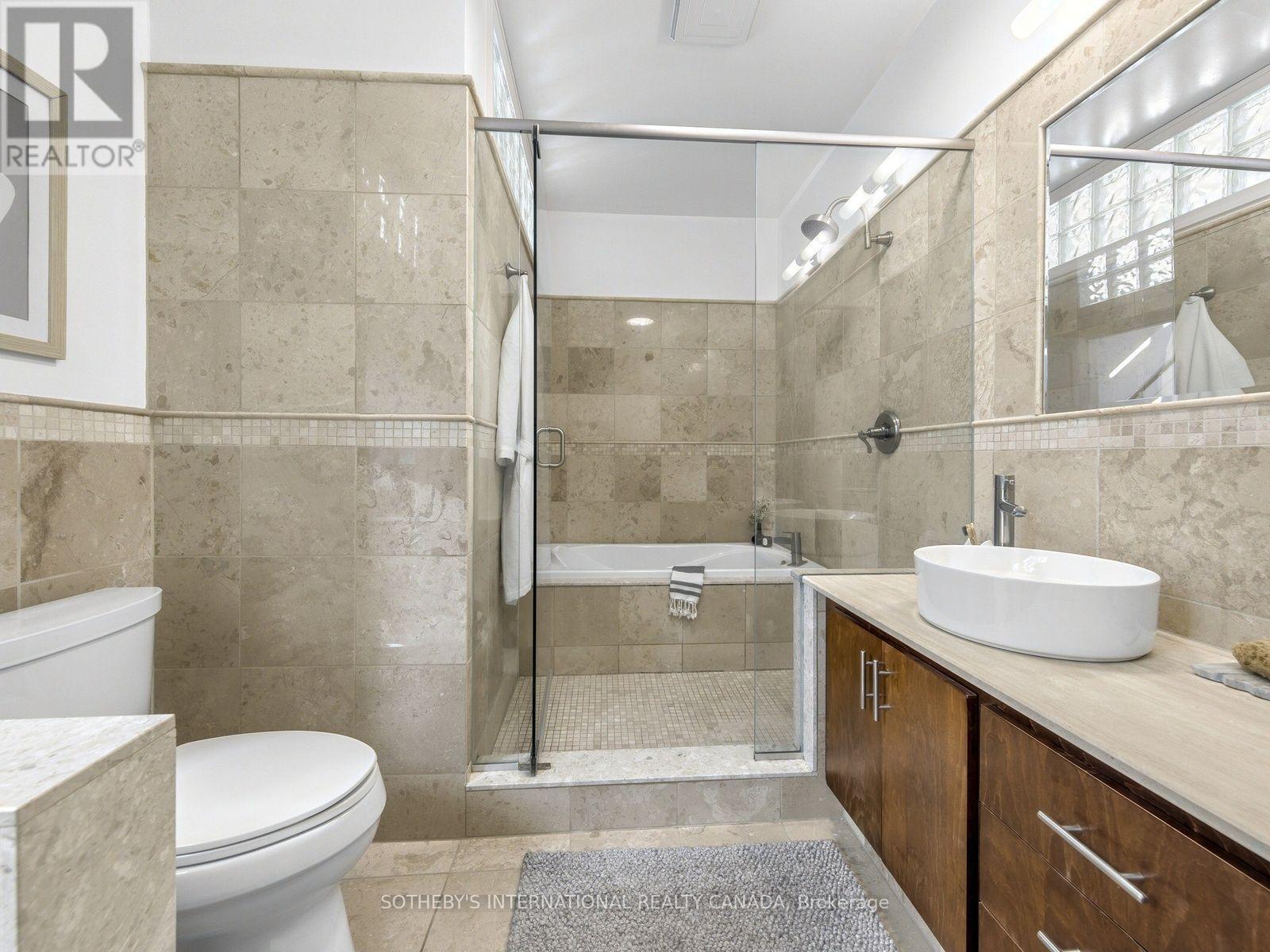 6 - 62 Claremont Street, Toronto, Ontario  M6J 2M5 - Photo 13 - C14117552