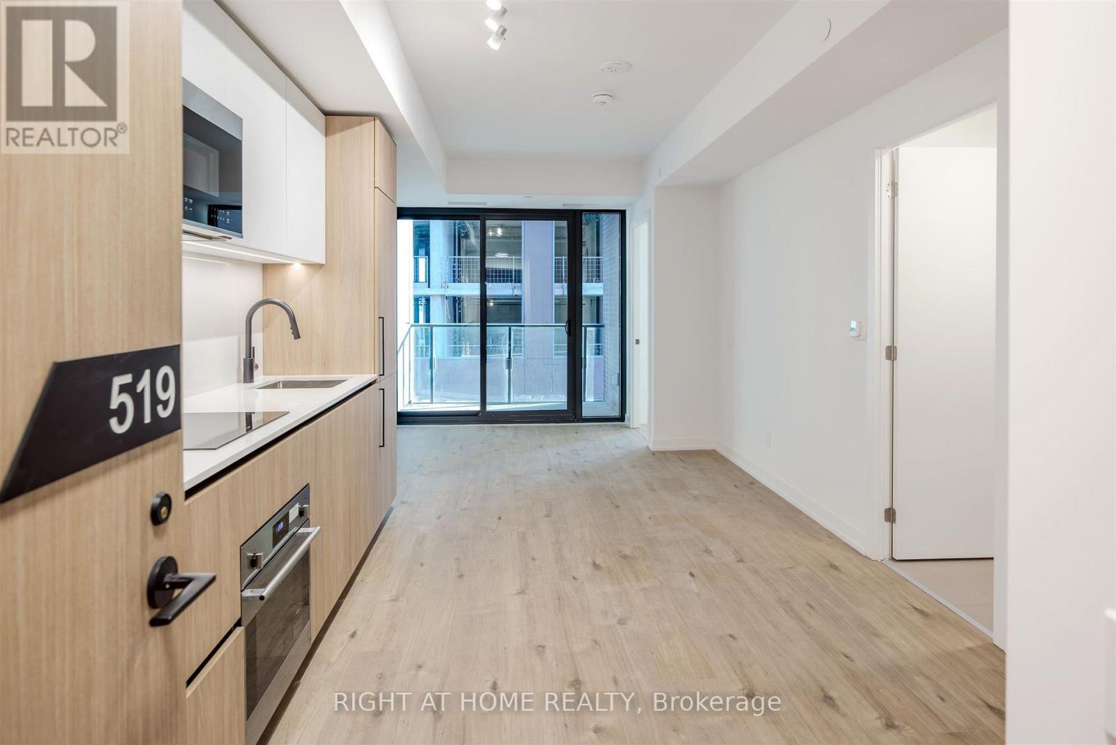 519 - 35 PARLIAMENT STREET, Toronto, Ontario