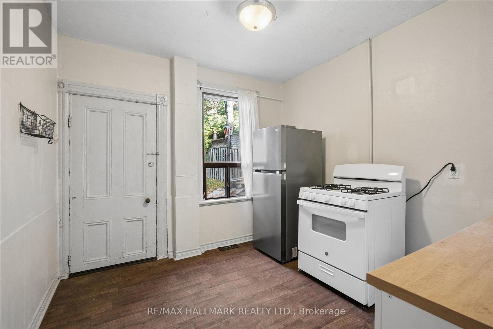 4 First Avenue, Toronto, Ontario  M4M 1W8 - Photo 9 - E14117528