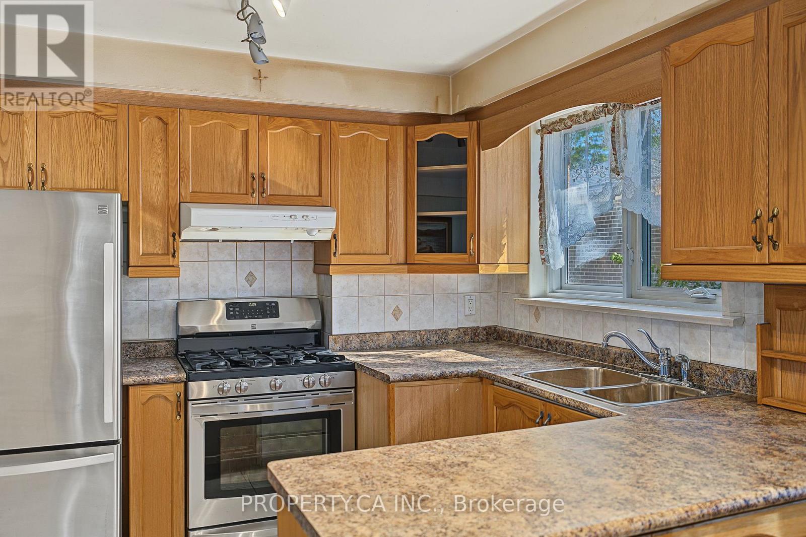 63 Bennett Road, Toronto, Ontario  M1E 3Y2 - Photo 15 - E14117576
