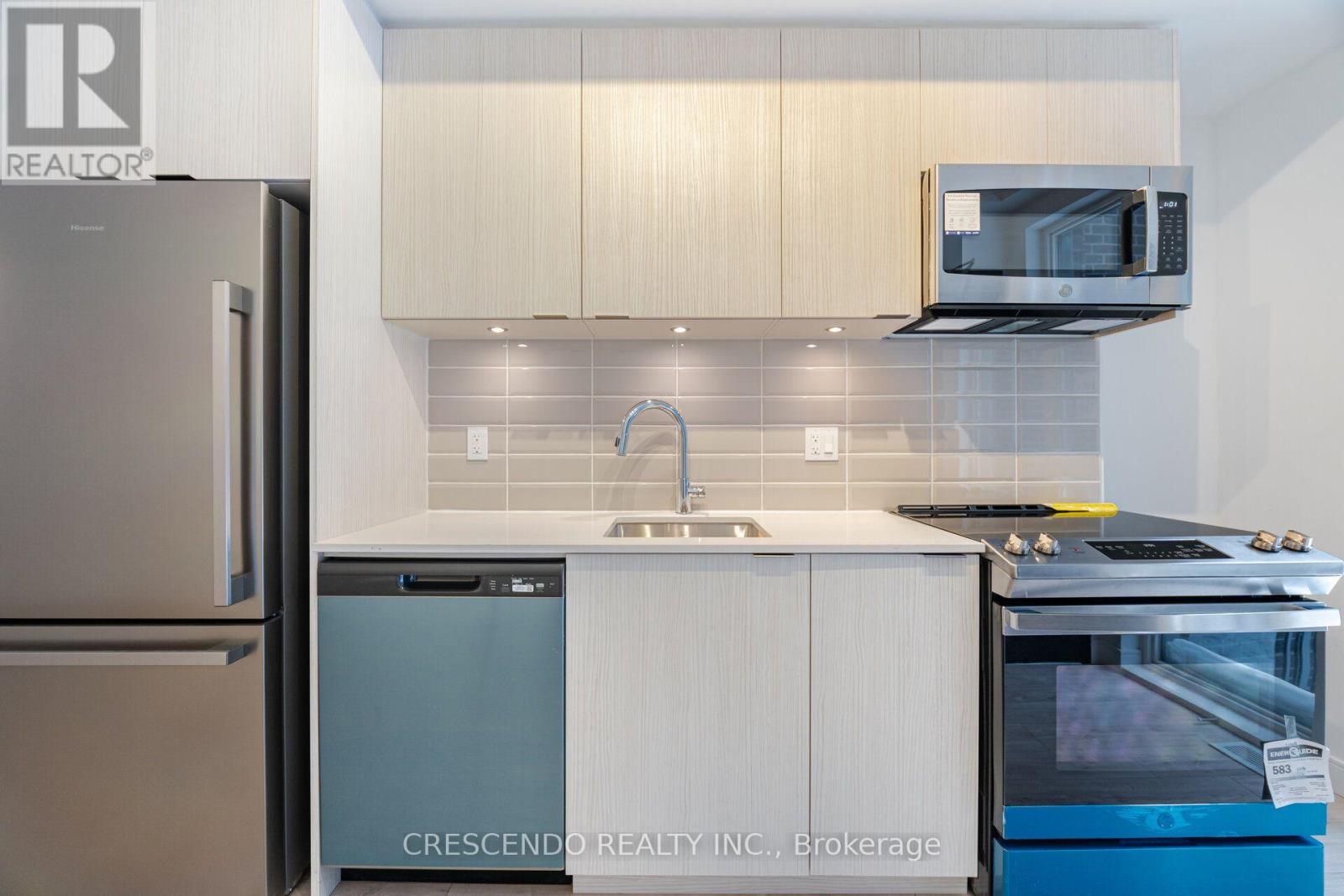 8 - 176 Clonmore Drive, Toronto, Ontario  M1N 0B9 - Photo 5 - E14117618