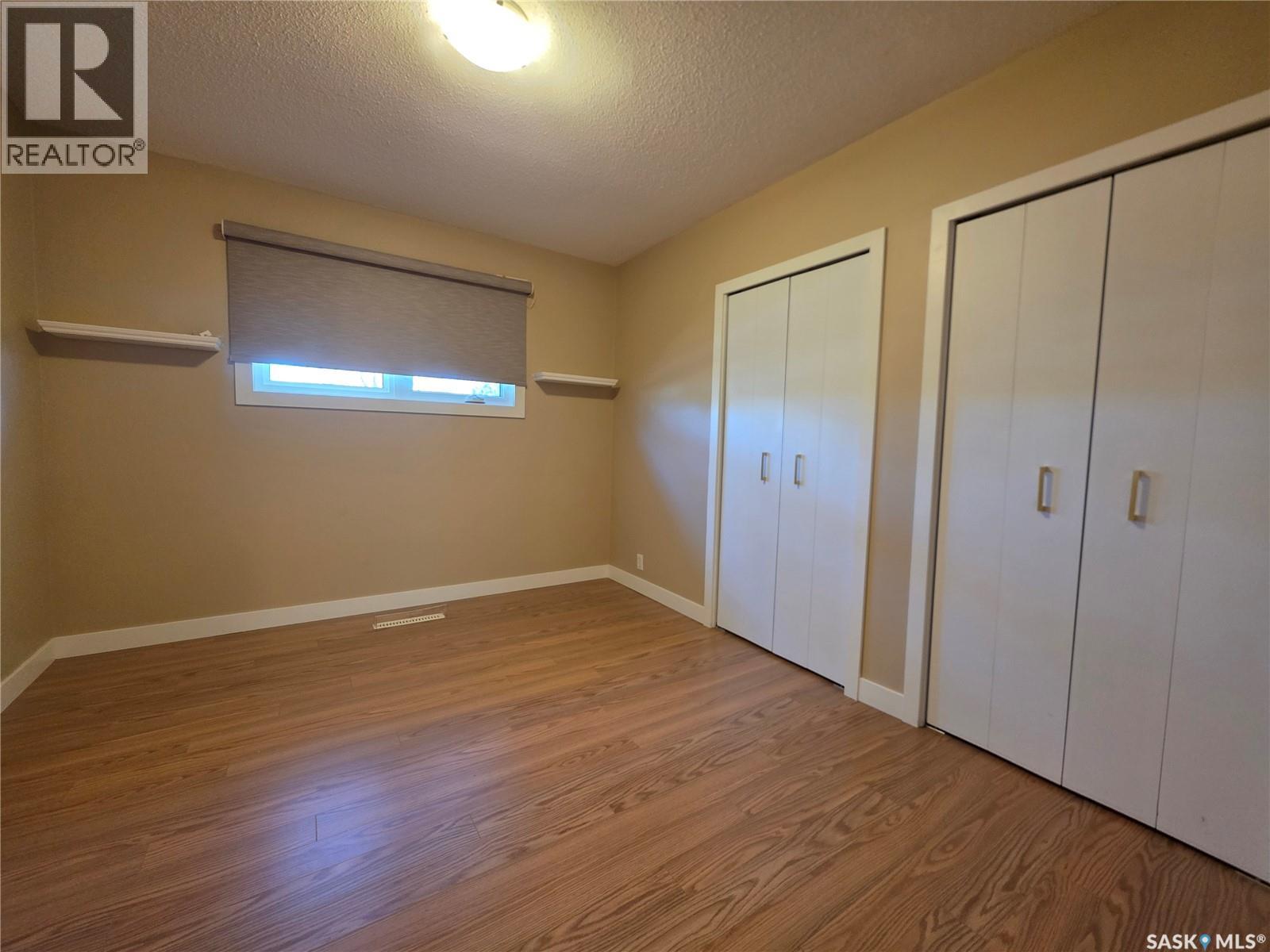 810 11th Avenue Ne, Swift Current, Saskatchewan  S9H 2V4 - Photo 7 - SK051392